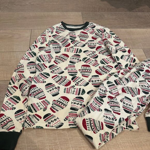 BURTS BEES BABYS WOMENS XS MITTEN RED AND GREEN ORGANIC COTTON PAJAMAS - Picture 2 of 12